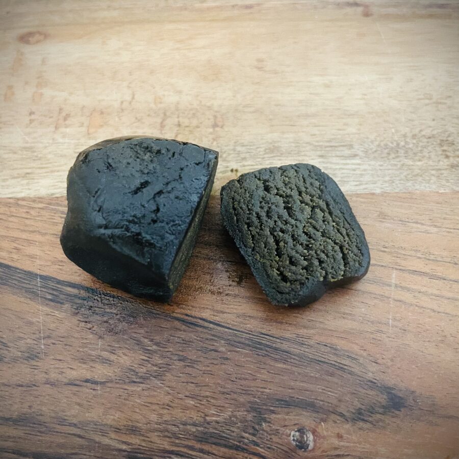 résine de CBD Black lator 70% CBD